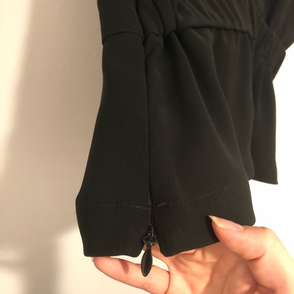 Black Criss-Cross Bebe Top - Picture 4 of 6